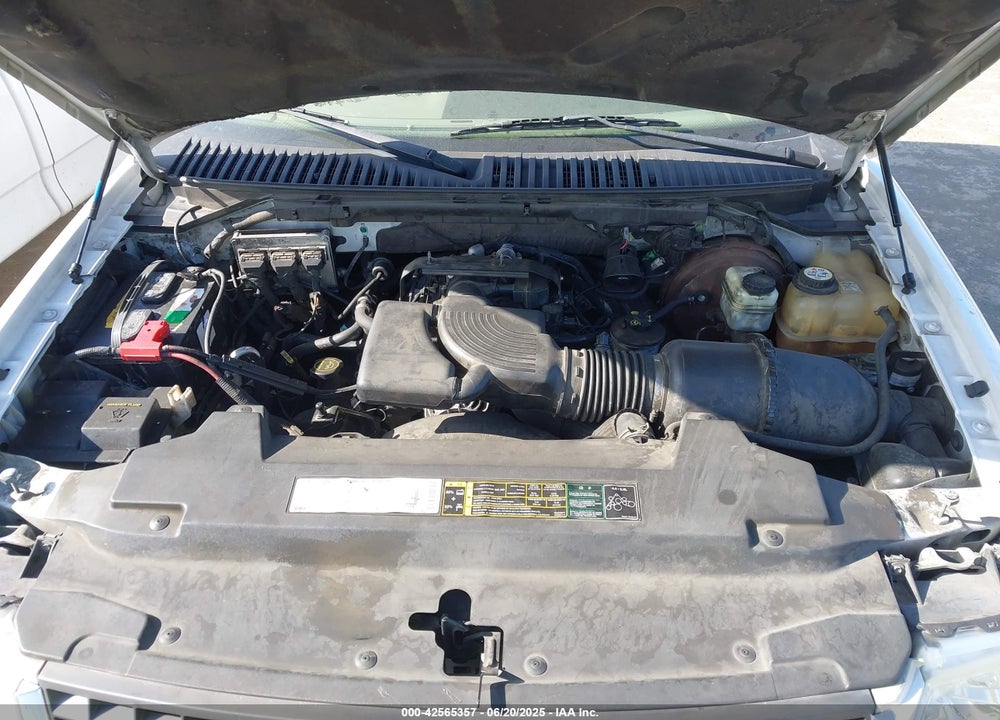 2003 FORD EXPEDITION XLT VIN: 1FMEU15W23LC58340