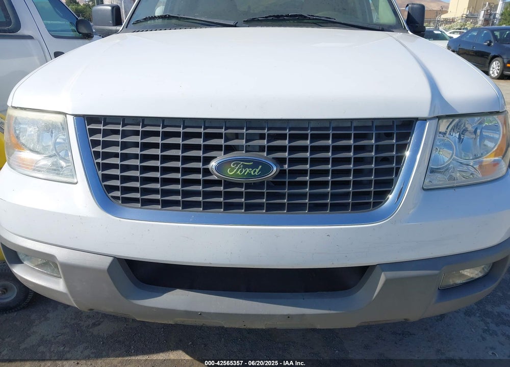 2003 FORD EXPEDITION XLT VIN: 1FMEU15W23LC58340