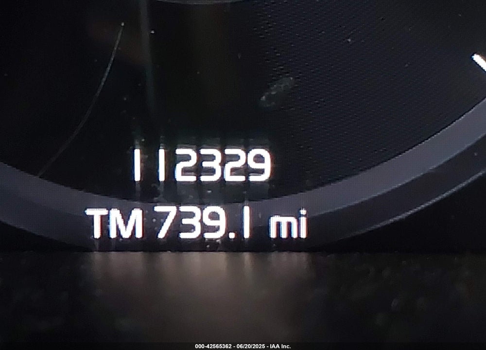 2019 VOLVO XC40 VIN: YV4162XZ5K2016041