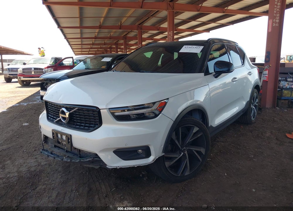 2019 VOLVO XC40 VIN: YV4162XZ5K2016041