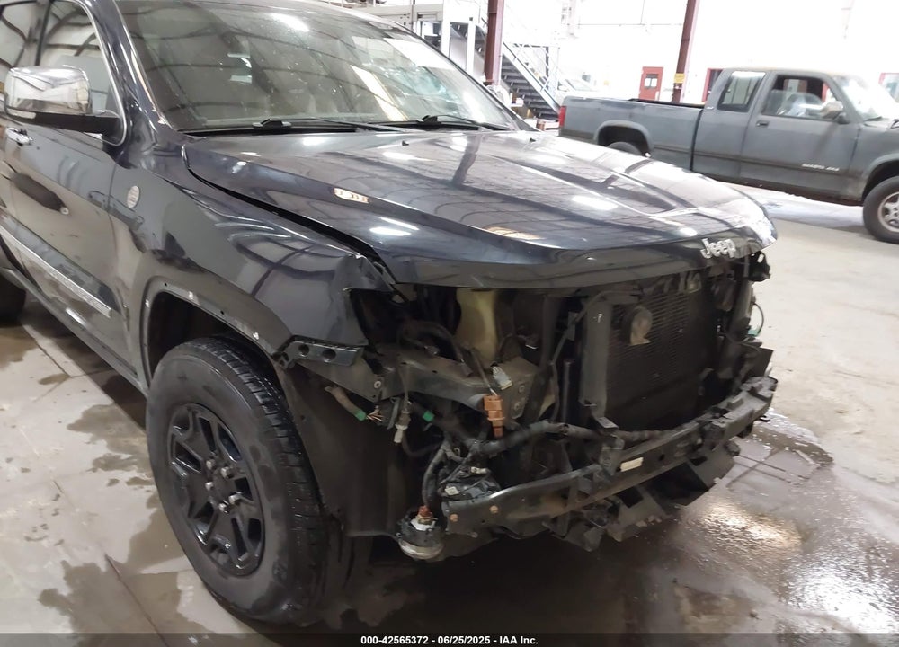 2011 JEEP GRAND CHEROKEE VIN: 1J4RR6GT5BC686743