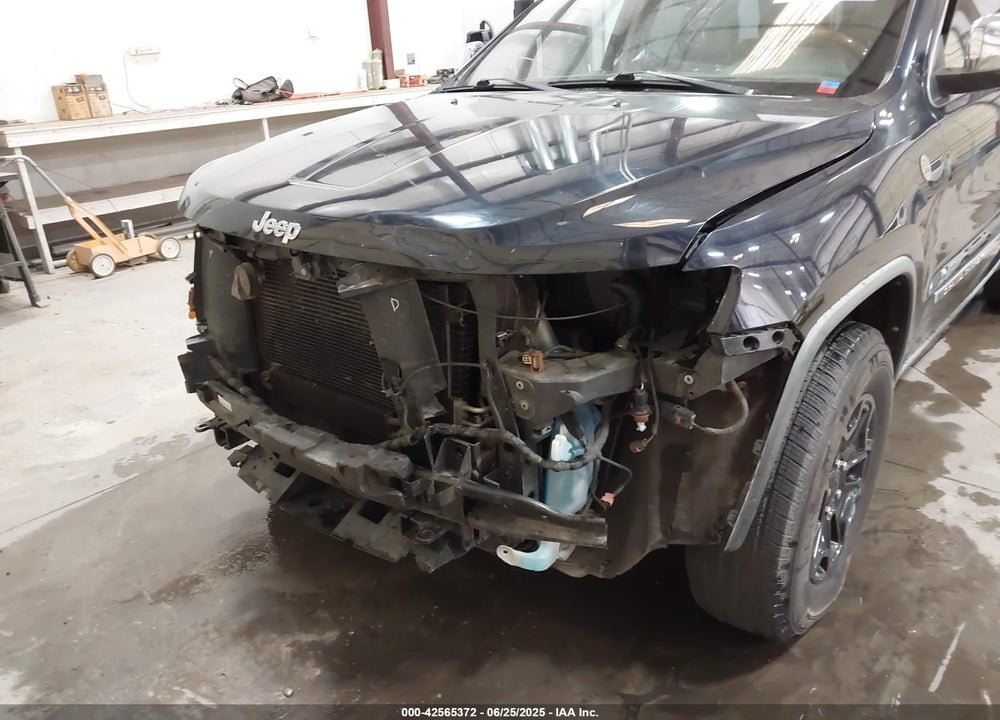2011 JEEP GRAND CHEROKEE VIN: 1J4RR6GT5BC686743