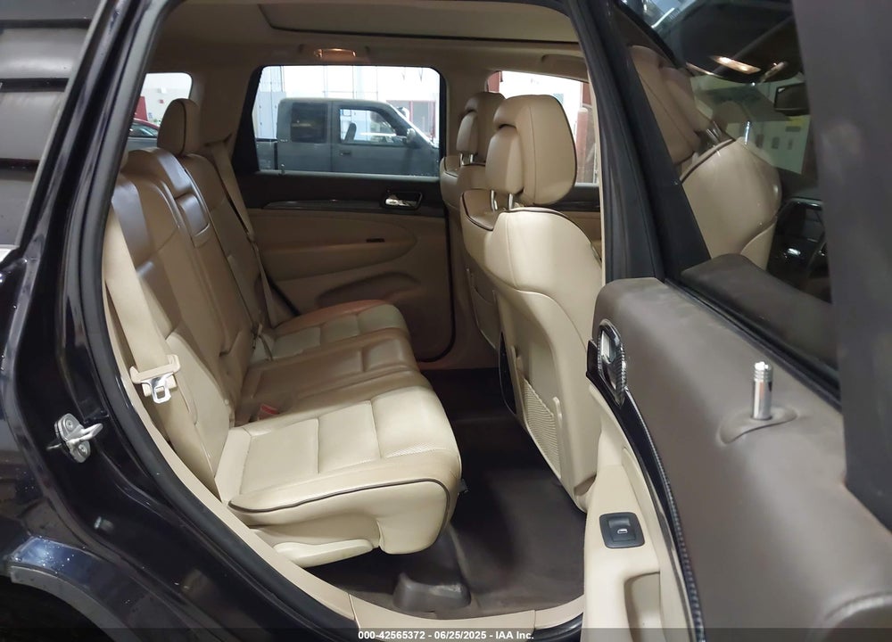 2011 JEEP GRAND CHEROKEE VIN: 1J4RR6GT5BC686743