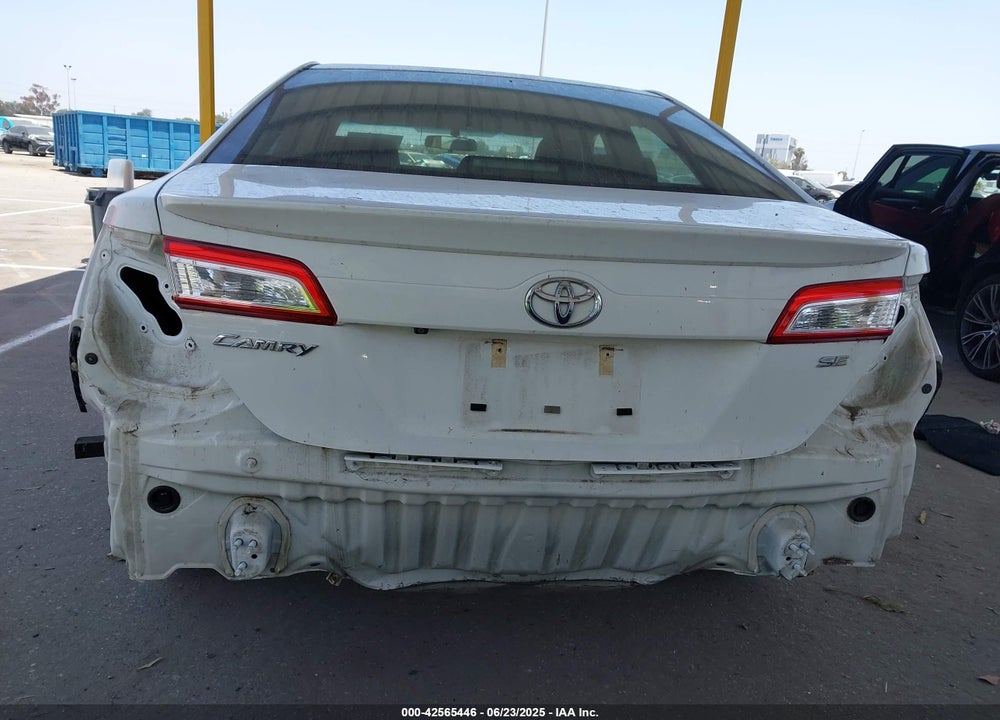 2014 TOYOTA CAMRY VIN: 4T1BF1FK2EU852898