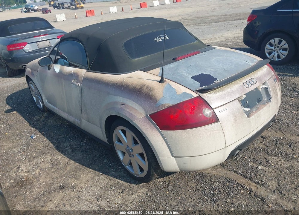 2003 AUDI TT 1.8L VIN: TRUUT28N031003263