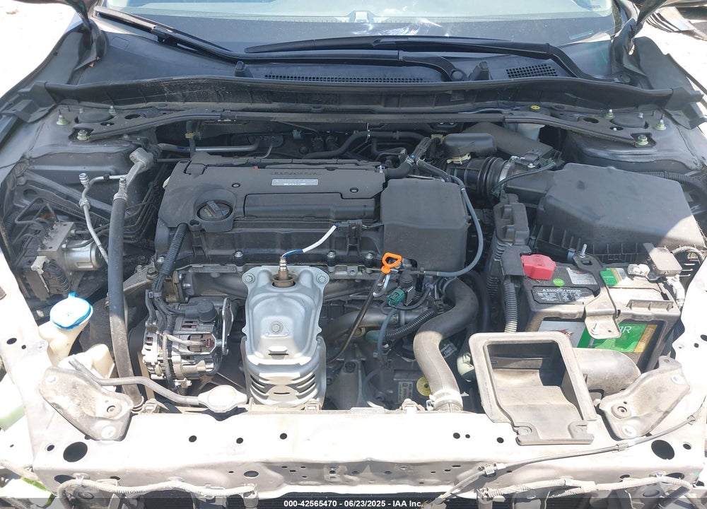 2016 HONDA ACCORD VIN: 1HGCR2F73GA038282