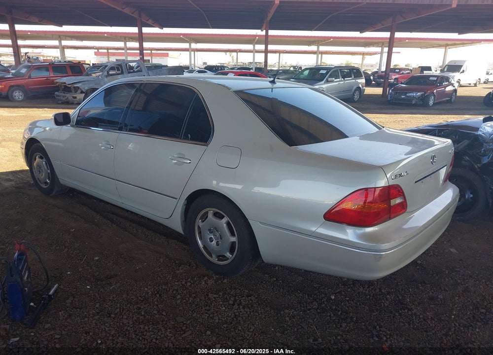 2002 LEXUS LS 430 VIN: JTHBN30F220089331