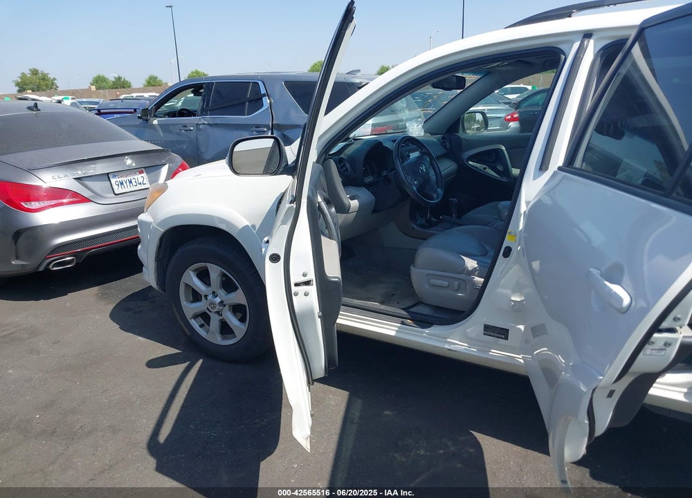 2012 TOYOTA RAV4 VIN: 2T3YF4DV8CW138335