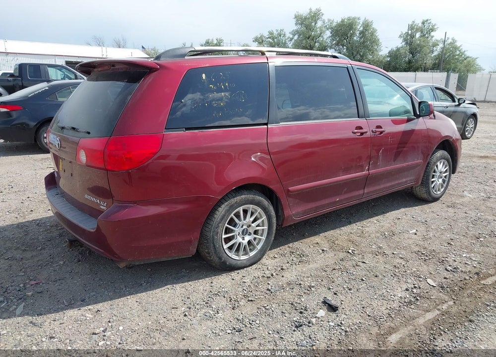 2008 TOYOTA SIENNA XLE VIN: 5TDBK22C58S013745