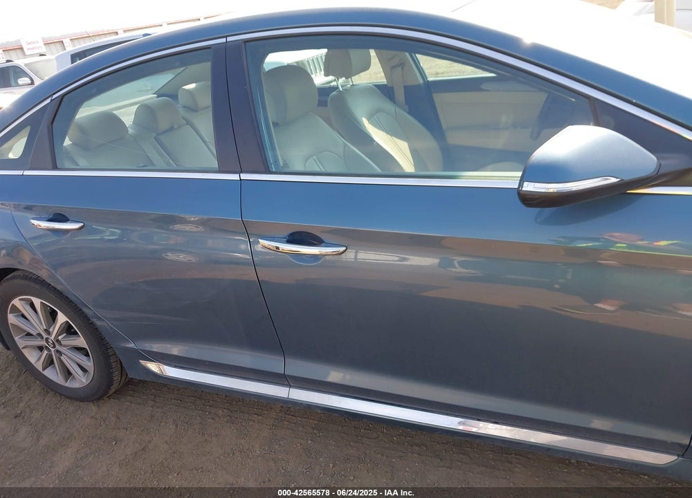 2017 HYUNDAI SONATA VIN: 5NPE34AF0HH455386