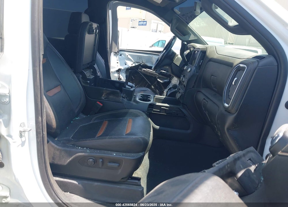 2022 GMC SIERRA 2500HD 4WD STANDARD BED AT4 VIN: 1GT49PEY6NF124227
