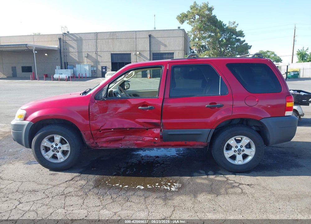 2006 FORD ESCAPE VIN: 1FMYU03106KB20126