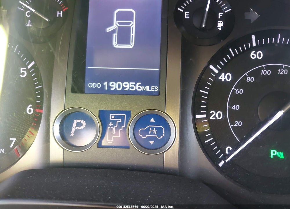 2011 LEXUS GX 460 PREMIUM VIN: JTJJM7FX8B5023731