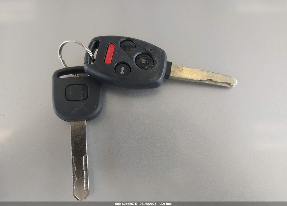 2004 HONDA ACCORD 2.4 EX VIN: JHMCM56704C023459