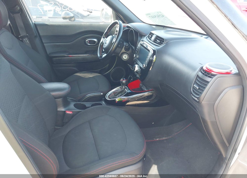 2014 KIA SOUL VIN: KNDJP3A51E7028755