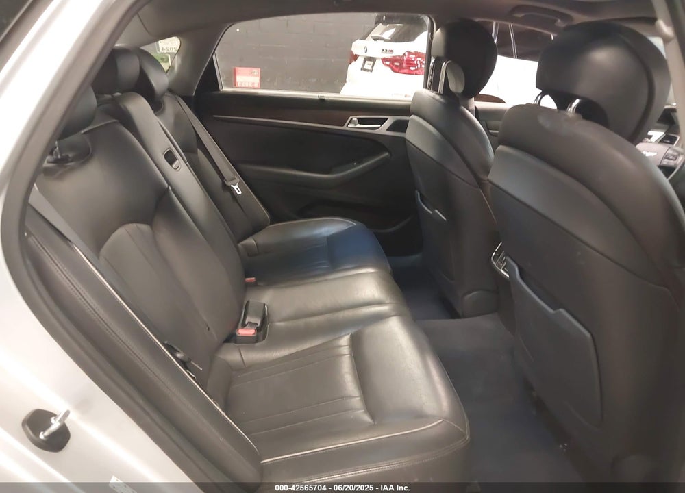 2017 GENESIS G80 VIN: KMHGN4JE3HU176543