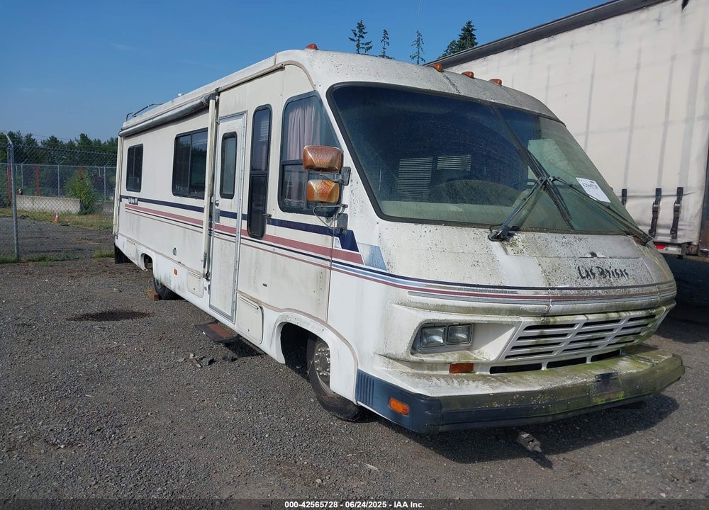 1990 NATIONAL RV 31' VIN: 1GBKP37W3K3310570