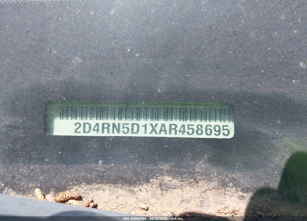 2010 DODGE GRAND CARAVAN SXT VIN: 2D4RN5D1XAR458695