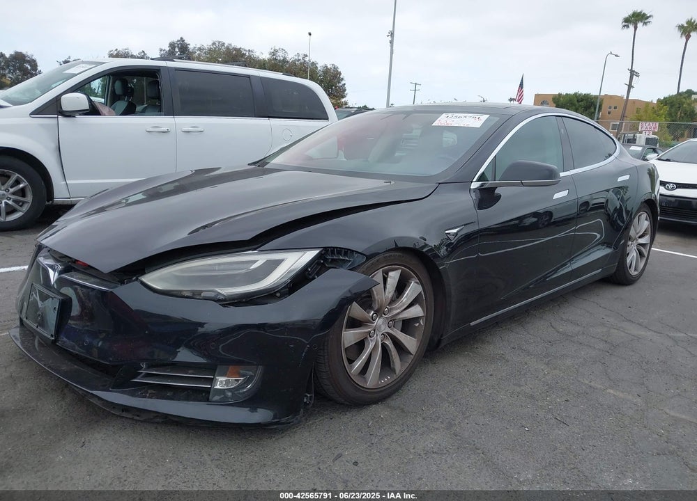 2017 TESLA MODEL S VIN: 5YJSA1E26HF197176