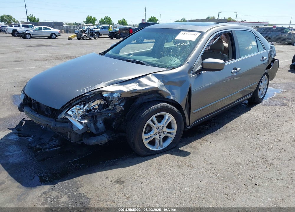 2006 HONDA ACCORD 2.4 EX VIN: JHMCM56836C009681
