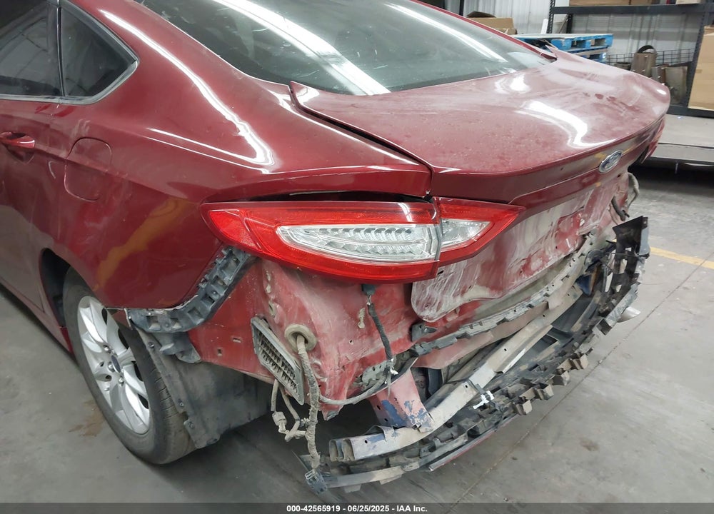 2016 FORD FUSION VIN: 3FA6P0G73GR385742