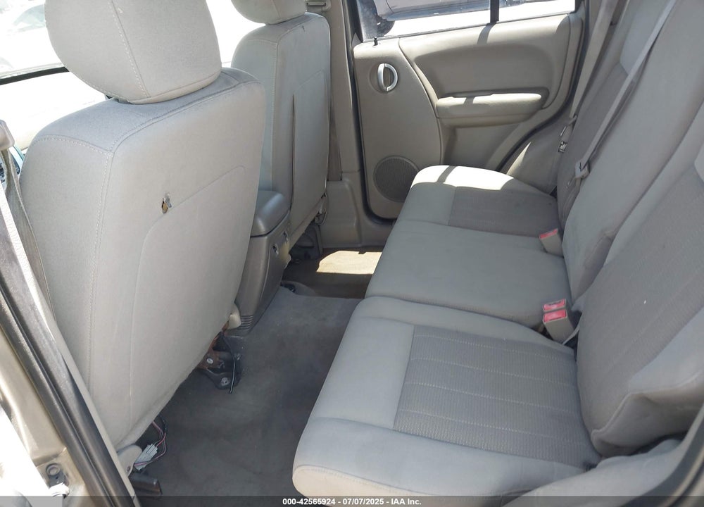 2006 JEEP LIBERTY VIN: 1J4GL58K36W231810