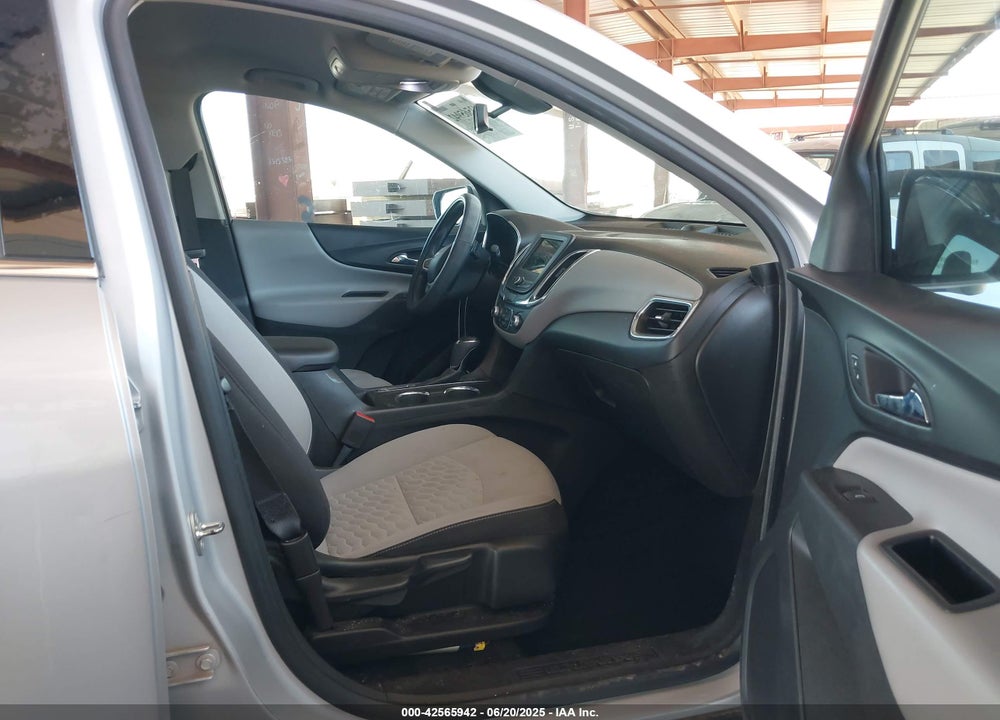 2019 CHEVROLET EQUINOX VIN: 2GNAXUEV7K6177495