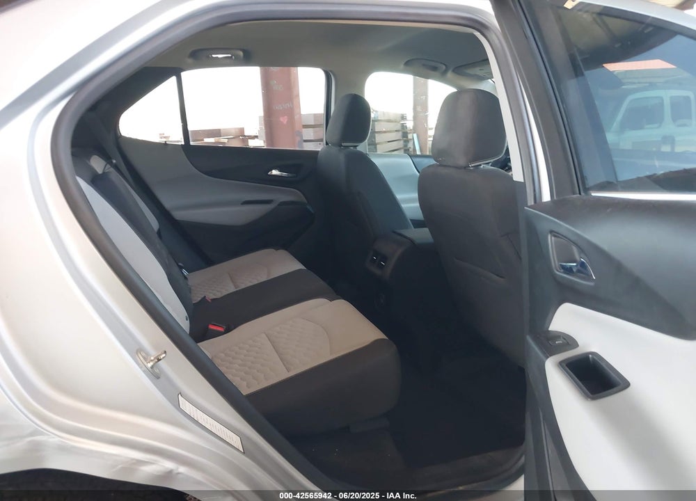 2019 CHEVROLET EQUINOX VIN: 2GNAXUEV7K6177495