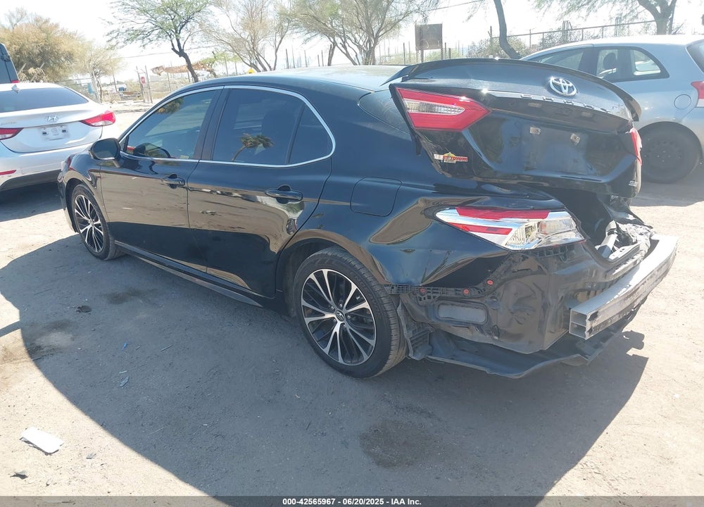 2020 TOYOTA CAMRY SE VIN: 4T1G11AK7LU910397