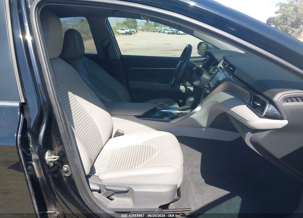 2020 TOYOTA CAMRY SE VIN: 4T1G11AK7LU910397