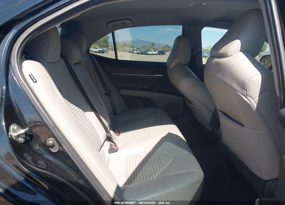 2020 TOYOTA CAMRY SE VIN: 4T1G11AK7LU910397
