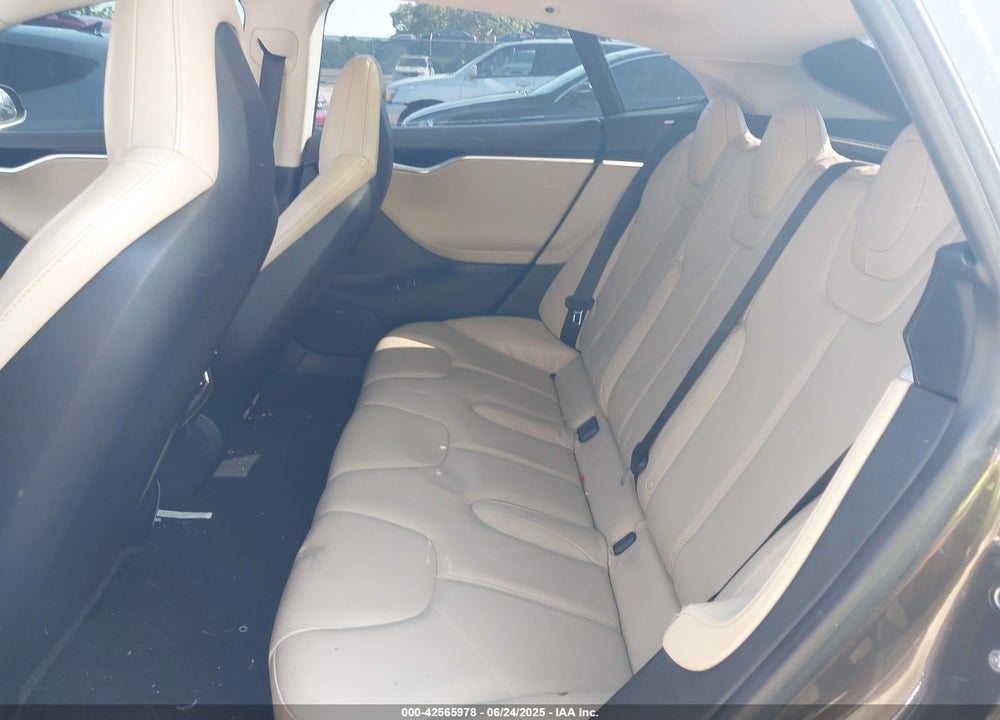 2013 TESLA MODEL S VIN: 5YJSA1DN6DFP03367