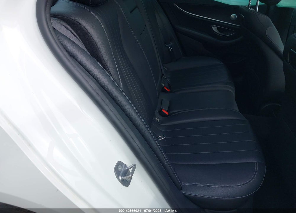 2018 MERCEDES-BENZ E 300 4MATIC VIN: WDDZF4KB9JA456091