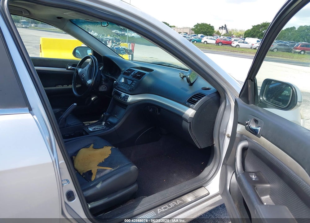 2004 ACURA TSX VIN: JH4CL968X4C003240