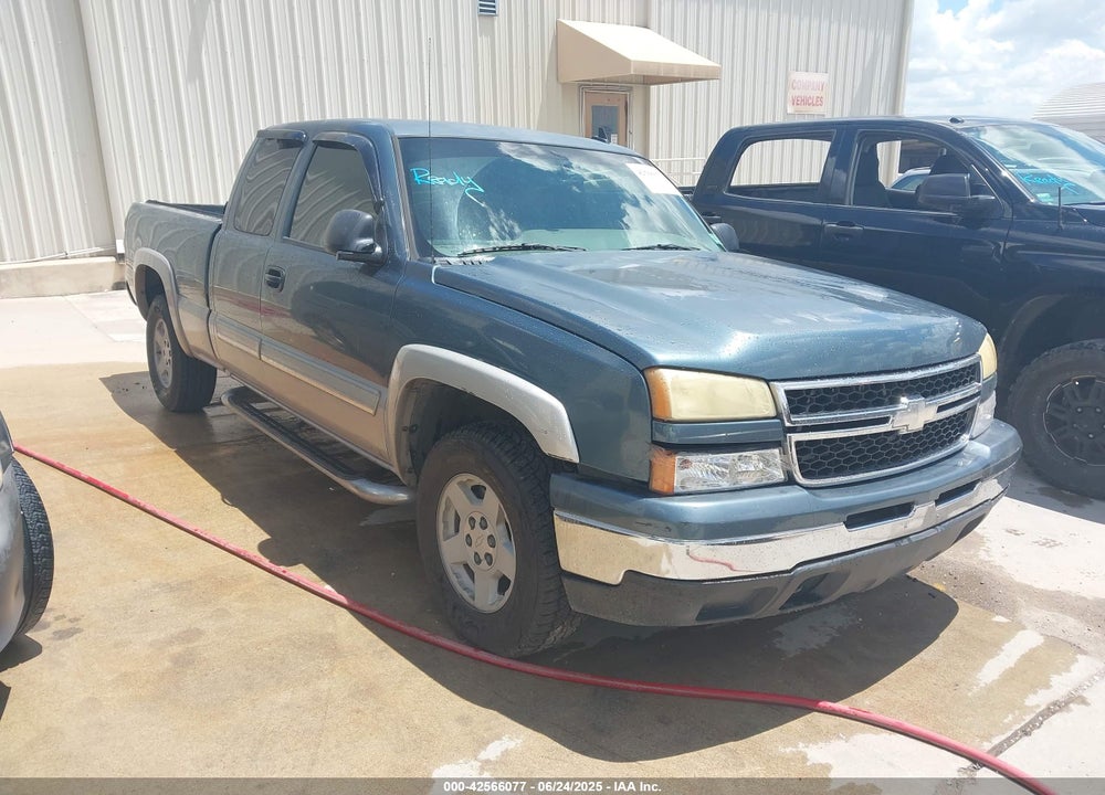 2006 CHEVROLET SILVERADO 1500 LT1 VIN: 1GCEK19B46Z130930