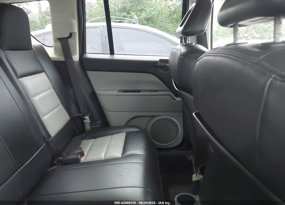 2007 JEEP COMPASS LIMITED VIN: 1J8FT57W67D220179