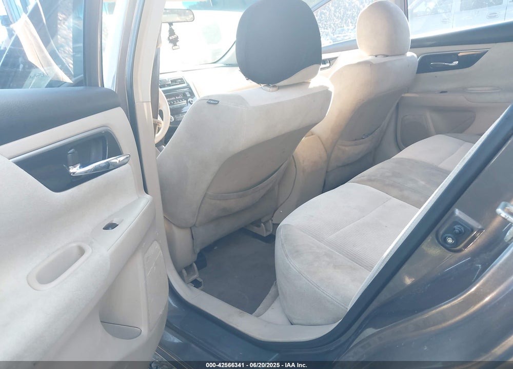 2013 NISSAN ALTIMA VIN: 1N4BL3AP2DC155852