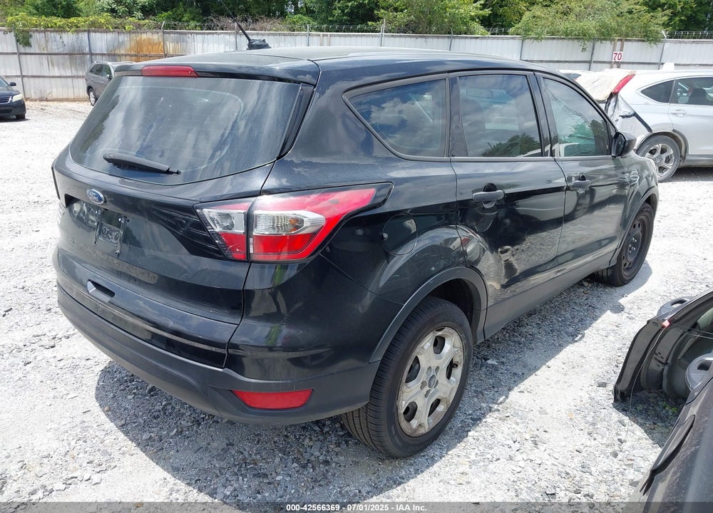 2017 FORD ESCAPE VIN: 1FMCU0F74HUC42876