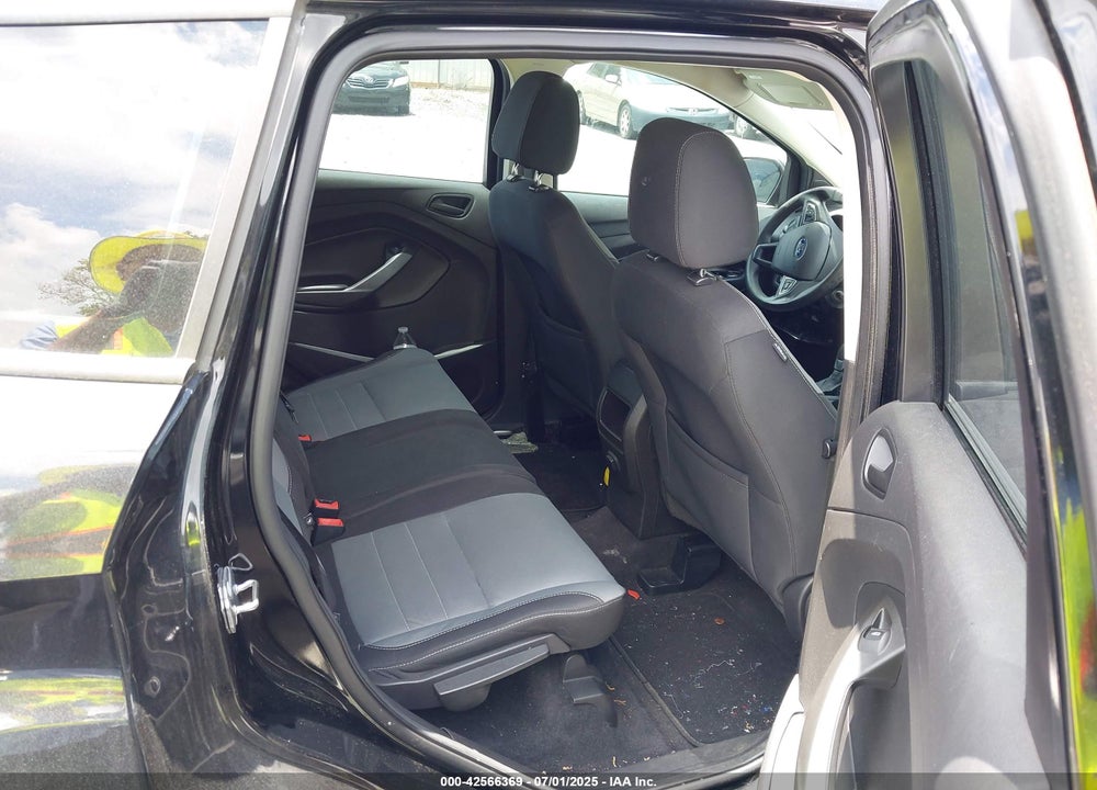2017 FORD ESCAPE VIN: 1FMCU0F74HUC42876