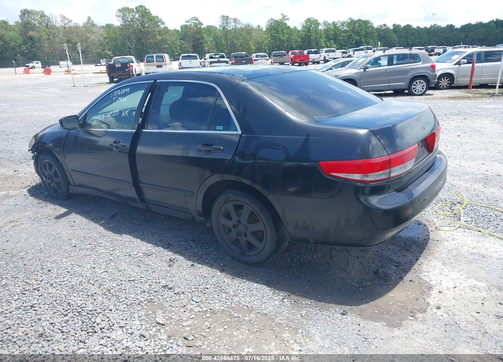 2003 HONDA ACCORD 2.4 EX VIN: 1HGCM566X3A025773
