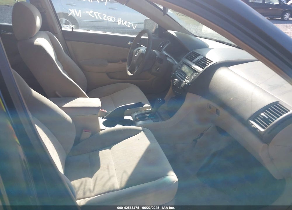 2003 HONDA ACCORD 2.4 EX VIN: 1HGCM566X3A025773