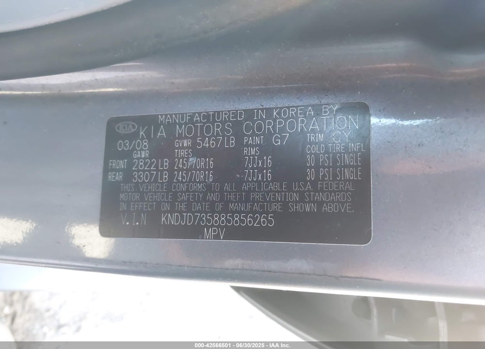 2008 KIA SORENTO VIN: KNDJD735885856265