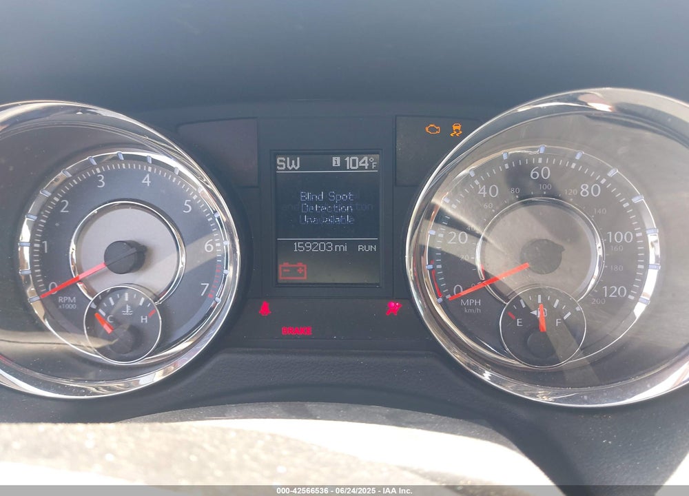 2011 CHRYSLER TOWN & COUNTRY LIMITED VIN: 2A4RR6DG3BR630346