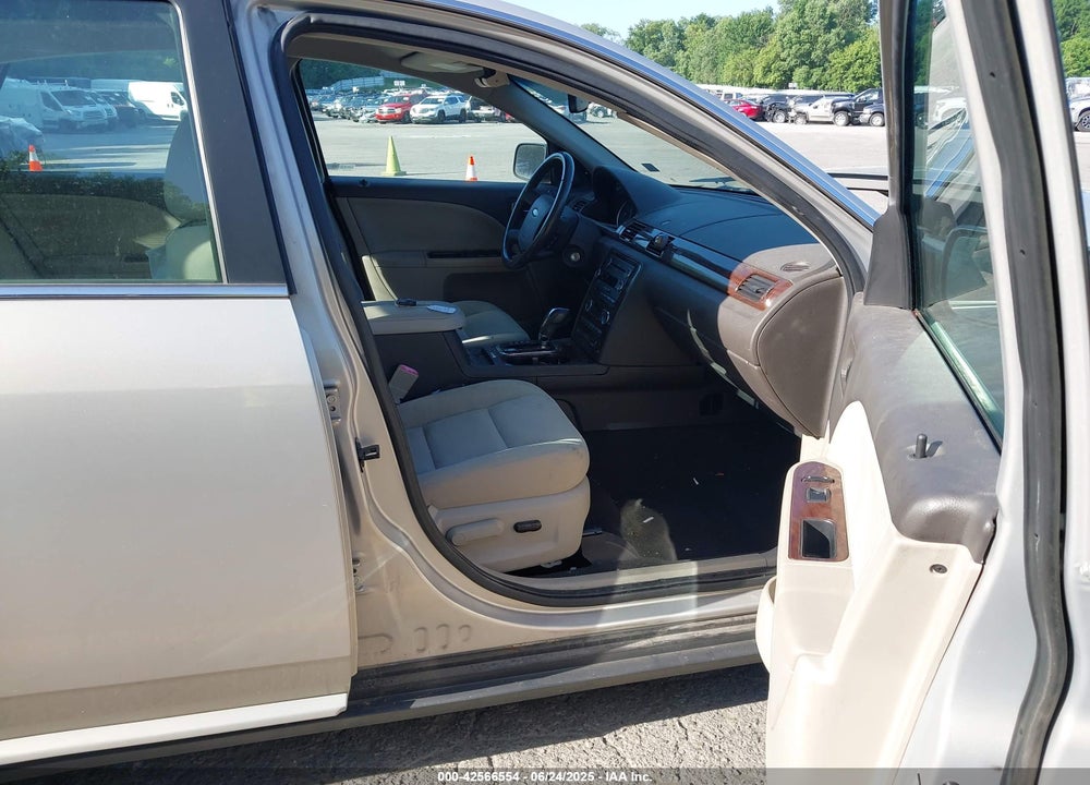 2009 FORD TAURUS VIN: 1FAHP24WX9G112503