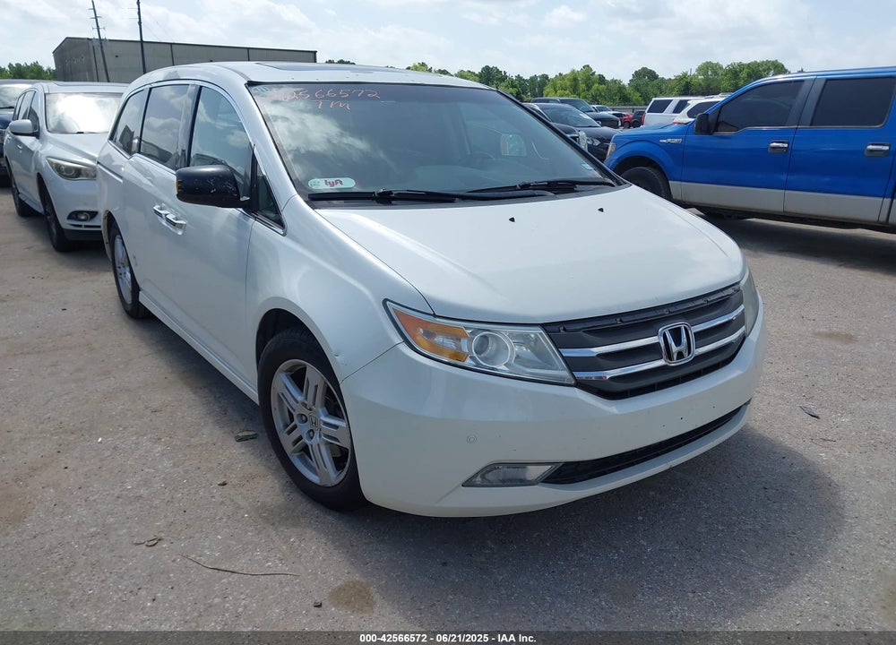 2013 HONDA ODYSSEY TOURING/TOURING ELITE VIN: 5FNRL5H97DB041327