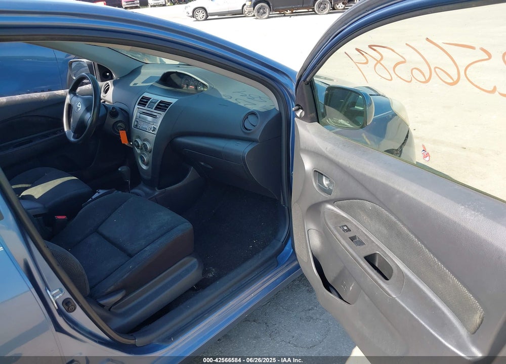 2012 TOYOTA YARIS VIN: JTDBT4K33C1414998