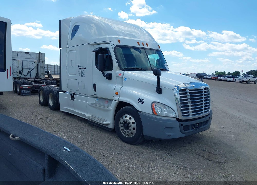 2016 FREIGHTLINER CASCADIA 125 VIN: 3AKJGLDR6GSGZ2025