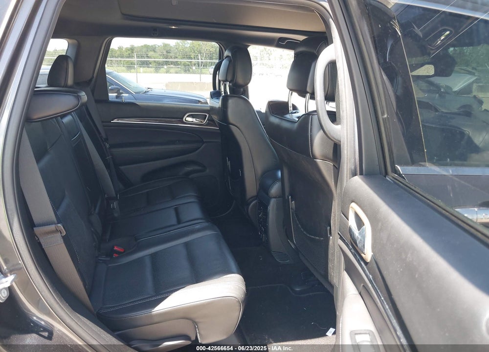 2017 JEEP GRAND CHEROKEE VIN: 1C4RJFCG2HC641791