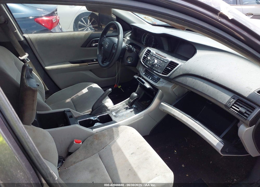 2013 HONDA ACCORD LX VIN: 1HGCR2F38DA002967