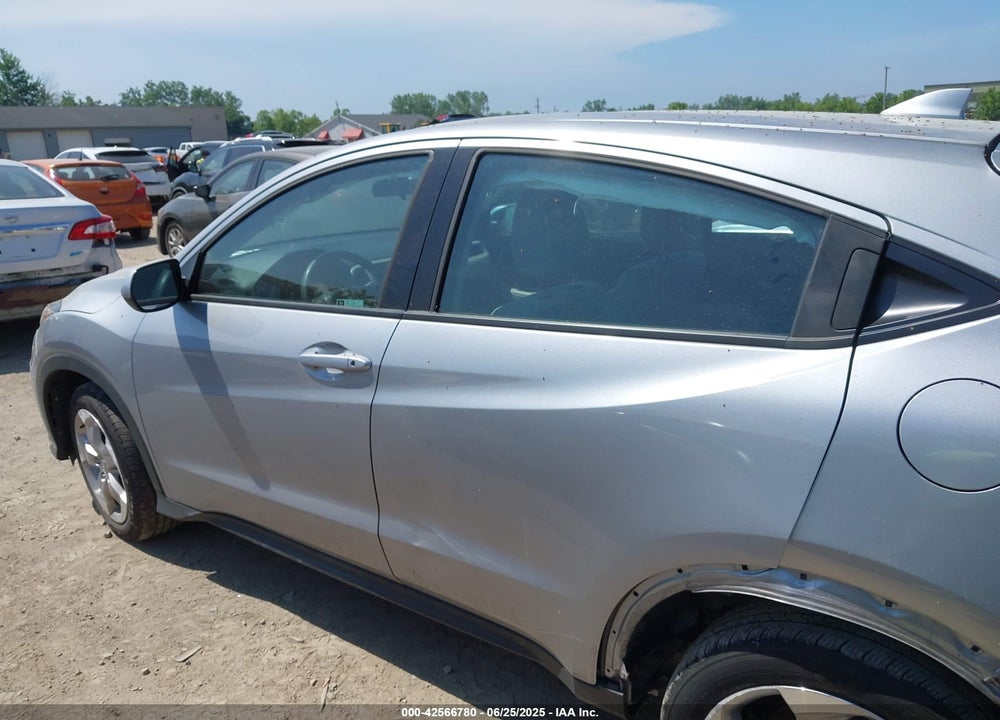 2021 HONDA HR-V AWD LX VIN: 3CZRU6H30MM752811